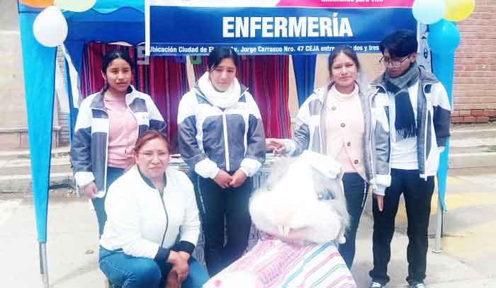 Ceremonia de titulación de nuevos Enfermeros, comprometidos con la excelencia profesional